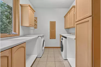 5035 N Northwood Trace, Janesville, WI 53545 - Photo 25