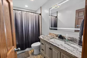 1813 Prairie Rd, Madison, WI 53711 - Photo 23