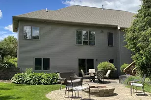 3546 Dekalb Ln, Neenah, WI 54956 - Photo 7