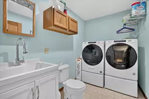 6702 N Abey Ct, Janesville, WI 53536 - Photo 25