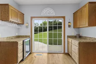 107 Red Fox Dr, Johnson Creek, WI 53038 - Photo 9