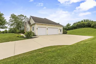107 Red Fox Drive, Johnson Creek, WI 53038 - Photo 47