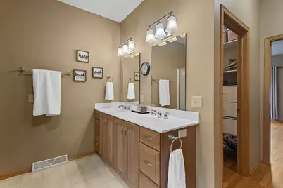107 Red Fox Drive, Johnson Creek, WI 53038 - Photo 17