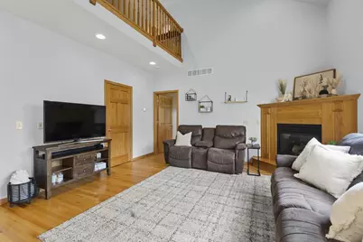 107 Red Fox Drive, Johnson Creek, WI 53038 - Photo 3
