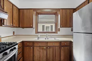 2653 E Johnson St, Madison, WI 53704 - Photo 13