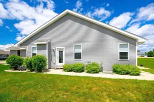 137 Bristle Wy, Edgerton, WI 53534 - Photo 29