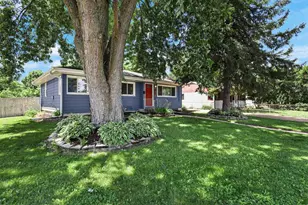 1417 Wyoming Way, Madison, WI 53704 - Photo 3