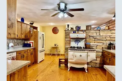 9919 County Road N, South Wayne, WI 53587 - Photo 13