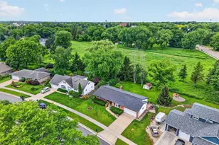 542 Woodview Dr, Sun Prairie, WI 53590 - Photo 51