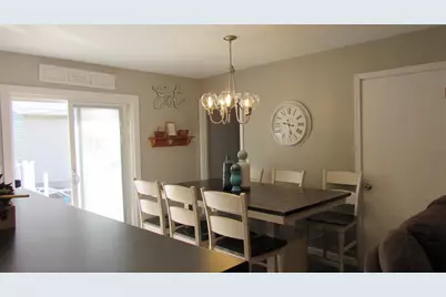 2387 S Park Avenue, Beloit, WI 53511 - Photo 13