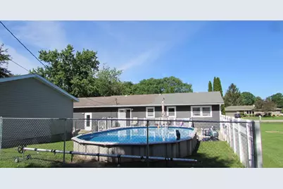 2387 S Park Avenue, Beloit, WI 53511 - Photo 29
