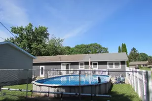 2387 S Park Ave, Beloit, WI 53511 - Photo 29