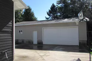 2387 S Park Ave, Beloit, WI 53511 - Photo 21