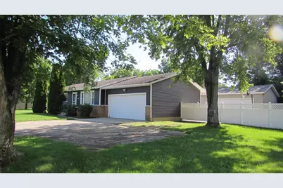 2387 S Park Avenue, Beloit, WI 53511 - Photo 3