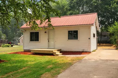 219 Memphis Avenue, Madison, WI 53714 - Photo 1