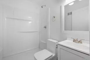 219 Memphis Ave, Madison, WI 53714 - Photo 11