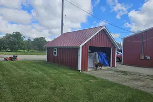 6904 E Buckeye Rd, Madison, WI 53718 - Photo 23