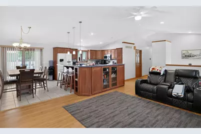 3179 S Davis Drive, Beloit, WI 53511 - Photo 11