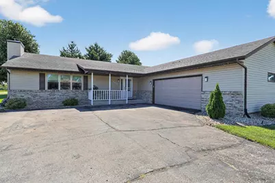3179 S Davis Drive, Beloit, WI 53511 - Photo 3