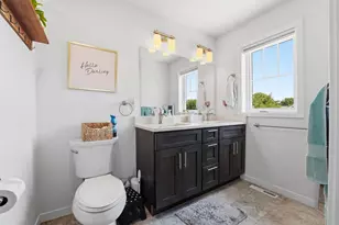 233 Greenway Cir, Deerfield, WI 53531 - Photo 17