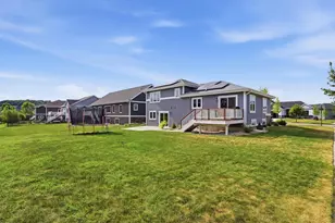 233 Greenway Cir, Deerfield, WI 53531 - Photo 49