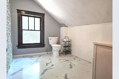 2467 S Riverside Drive, Beloit, WI 53511 - Photo 23