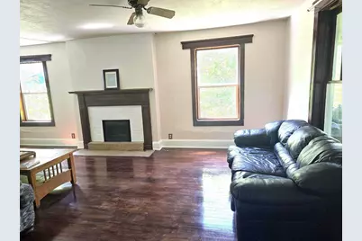 2467 S Riverside Drive, Beloit, WI 53511 - Photo 9