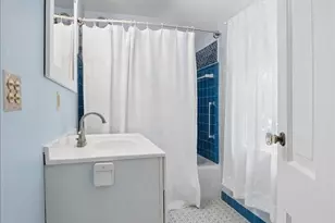 1111 Amherst Dr, Madison, WI 53705 - Photo 21