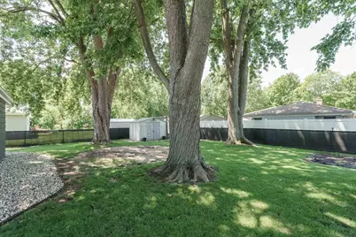 345 Beechwood Drive, Janesville, WI 53548 - Photo 37