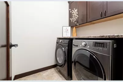 9406 Silverstone Lane, Madison, WI 53593 - Photo 29
