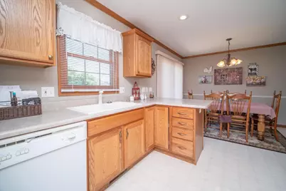 2724 Kelso Drive, Janesville, WI 53546 - Photo 7