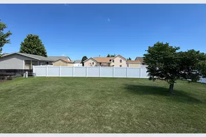 2724 Kelso Drive, Janesville, WI 53546 - Photo 23