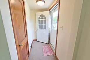 1404 Center St, Watertown, WI 53098 - Photo 5