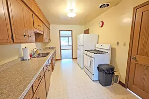 1404 Center St, Watertown, WI 53098 - Photo 21