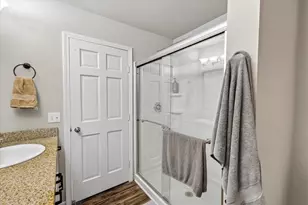 932 E Lauderdale Ct, Edgerton, WI 53534 - Photo 25