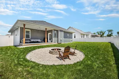 313 Cherry Street, Edgerton, WI 53534 - Photo 29