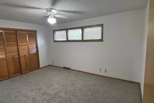 1422 Dayton Dr, Janesville, WI 53546 - Photo 11