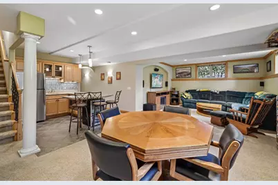 610 Pleasant Valley Parkway, Waunakee, WI 53597 - Photo 35