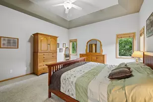610 Pleasant Valley Pkwy, Waunakee, WI 53597 - Photo 23