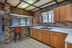 1315 W Court St, Janesville, WI 53548 - Photo 11