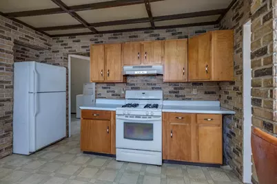 1315 W Court Street, Janesville, WI 53548 - Photo 13
