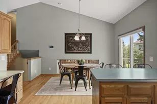10 Byars Cir, Madison, WI 53719 - Photo 13