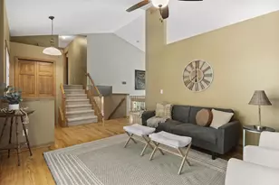 10 Byars Cir, Madison, WI 53719 - Photo 5