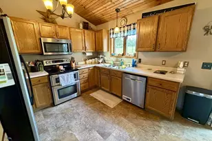 506 S Varnum St, South Wayne, WI 53587 - Photo 17