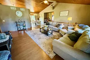 506 S Varnum St, South Wayne, WI 53587 - Photo 11