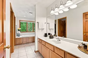 1802 Autumn Hill Dr, Verona, WI 53593 - Photo 33