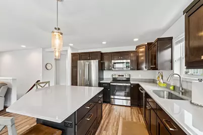 1264 Crane Meadow Way, Sun Prairie, WI 53590 - Photo 5