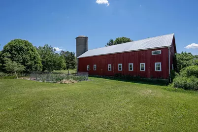 3402 Rutland Dunn Town Line Road, Stoughton, WI 53589 - Photo 5