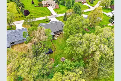 1789 Lunde Circle, Stoughton, WI 53589 - Photo 5