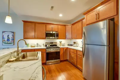 625 N Segoe Road #510, Madison, WI 53705 - Photo 7